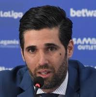 100+ perfiles de «Ynclan»