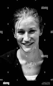 Amanda poses hi-res stock photography and images