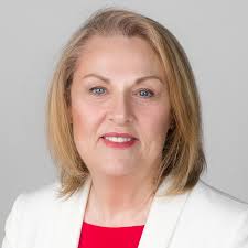 Debra Hight, Real Estate Agent