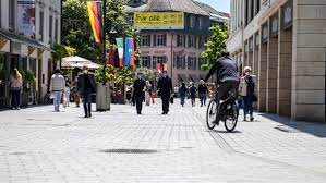 „es ist notwendig, politisch aktiv zu sein, um deutschland vor denjenigen zu schützen, die zur zeit das sagen haben. Lorrach Ideen Fur Die Innenstadt Der Zukunft Lorrach Verlagshaus Jaumann