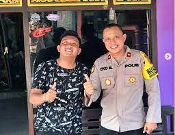 Anda sedang mencari topik kuliner ngawi kan? Denny Caknan Dari Penyapu Jalanan Hingga Jadi Artis Terkenal Borobudurnews
