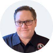 Adam Licht's Instagram, Twitter & Facebook