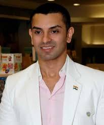 Sena threatens Tehseen Poonawalla over Pakistan food festival