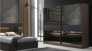 Farklı dolap modellerine showroom'larımızda uygun fiyatlarla ulaşabilirsiniz. Yatak Odasi Dolap Modelleri Dekor Ekrani
