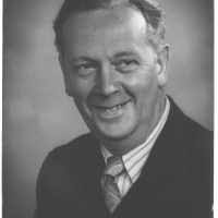 Viggo Petersen (1900–1942) • FamilySearch