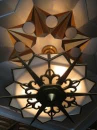 Beautifully Restored Art Deco Lighting Fixture In The Lobby Of The Fox Theater Hutchinson Kans Picture Of Hutchinson Kansas Tripadvisor