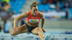 Eline berings born 28 may 1986 is a belgian athlete who competes in the 100 m hurdles she is the 2005 european junior champion and took her first medal a. Werkloze Atlete Eline Berings Zoekt Financiele Steun Meer Sport Hln Be