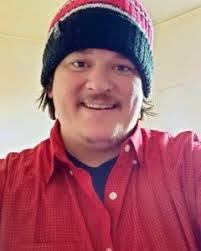 Tara Hilliard's Instagram, Twitter & Facebook