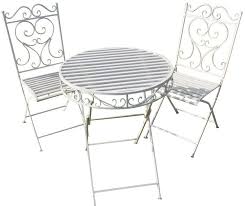 We love the muted green tones in this wooden bistro set — it's perfect for creating a country garden vibe in your home's outdoor space. Gartenmobel Sets Metall Gardenmarketplace Versailles Garten Bistro Set Weiss Einfarbig Garten Guiadejericoacoara Com Br
