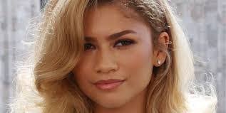 Terri Bey's Instagram, Twitter & Facebook