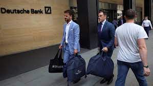 The median human resources compensation package at deutsche bank totals $210k per year. Deutsche Bank Starts Cull Of 18 000 Jobs Financial Times