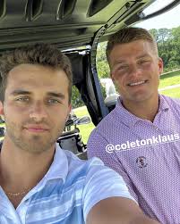 Connor Manous (@connormanous) • Instagram photos and videos