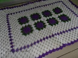 1) ibu sedang menjahit alas meja. Diela S Crochet 2016