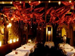 The 8 Most Romantic Restaurants In New York City In 2020 Romantic Restaurant Nyc Restaurants Restaurant New York