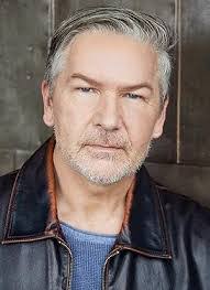 Sid Bennett's Instagram, Twitter & Facebook