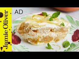 Ben Je Gek Op Limoncello Dan Ga Je Verliefd Raken Op Deze Heerlijke Limoncello Tiramisu Diy Vandaag Desserts Fruit Recipes Gennaro Contaldo