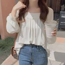 Beli produk blouse wanita berkualitas dengan harga murah dari berbagai pelapak di indonesia. Blouse Wanita Chana Blouse Blouse Korea Atasan Wanita Pakaian Terlaris Korean Style Terbaru Agustus 2021 Harga Murah Kualitas Terjamin Blibli