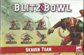 They are 4 runners, 2 vermin, 2 throwers and a bunch of linerats. Blitz Bowl Skaven Team Board Game Boardgamegeek