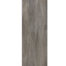 Fliesen in holzoptik sind eine perfekte lösung für alle bauherren, die zwar auf die haptik, nicht aber auf die optik von holz und parkett verzichten können. Terrassenplatte Fremont Holzoptik Grau 40x120cm