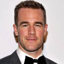 Aşağıda 1,500,000'dan fazla şiir başlıkları arasından surnames beginning with van der terimini içeren şiirler listelenmektedir. Celebrities Surnames Beginning With V Celeb Heights