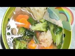 Dinikmati selagi hangat bersama keluarga, sup bakso brokoli sehat ini bisa jadi menu favorit baru di keluarga. Resep Sup Brokoli Jamur Rekomendasi Menu Makan Siang Bersama Keluarga Tribun Solo