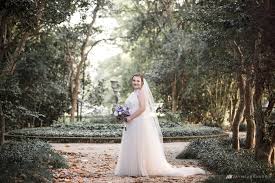 Sadly, not all of us have an unlimited budget and realistically, most of us have a very limited budget for our wedding gown. Bridal Portraits Ul Alumni House Louisiana Photographer