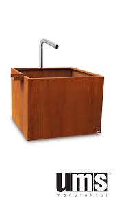 Individuelle Brunnen Aus Cortenstahl Wassertrog Schopftrog Cortenstahl In 2020 Cortenstahl Gartenblog Hochbeet