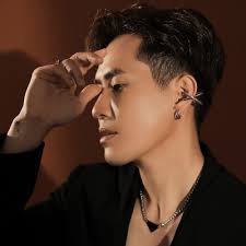 Listen to Thanh Hưng