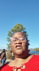 I LOVE IT 😂 SHE REALLY MADE MY DAY...