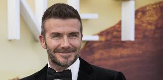 Ο γιάννης λάζος είναι ένας άντρας που τα έχει όλα! 4degpihdjoukm