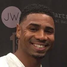 Kevin Freitag's Instagram, Twitter & Facebook