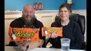 Lastly, here's one where it's next to my head, just in case you're curious how big the jar truly is. Eating 1 Pound Of Reese S Peanut Butter Cups In 5 Minutes Food Challenge Youtube