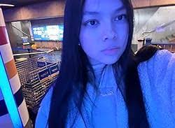 Aileen Silver's Instagram, Twitter & Facebook