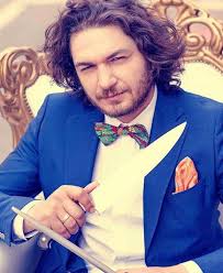 Mancatul sanatos tinde sa devina noul obicei al romanilor. Socant Ce Si Cat Contin Sandvisurile Lui Florin Dumitrescu Tabu