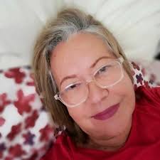 Parece que vi ….. un lindo y pequeño…..gatito…😳….😻…