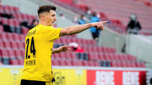 Fifa 21 | april's premier league player of the month. Bvb Thomas Meunier Sorgt Mit Harscher Kritik An Kader Von Borussia Dortmund Fur Aufsehen Eurosport