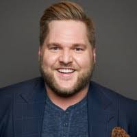 Daryl Sandak's Instagram, Twitter & Facebook