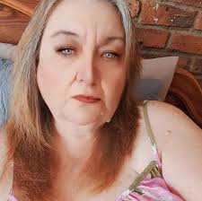 Watter een is reg? Dinge sal gebeer