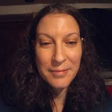 Manuela Barron's Instagram, Twitter & Facebook