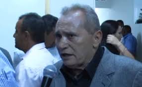 Casa Nova: Ex-prefeito Wilson Cota é multado por 'embaraçar' transição de  governo