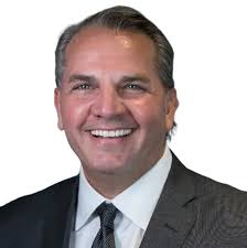 Maximo Alvarez & Sandra Reus Acquire Automotive