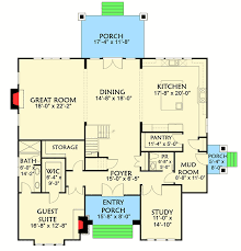 There are no doors too near the head of the bed, although i might be tempted to change those double sliding doors into a single door further down at. Pin On House Plans