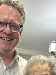 Lexington woman celebrates her 100th birthday with a special gift from the  mayor