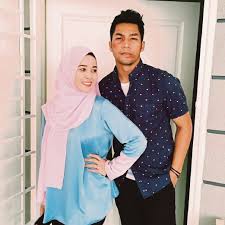 Bila tarikh yang sesuai untuk mereka berdua bakal berkahwin… Emma Maembong Dari Sudut Pandangan Kamal Adli