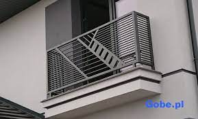 It opens up ways for you to intelligently use vertical space, and works especially well in a small balcony. Pin By Alia Ashraf On Balustrady Balcony Grill Design Balcony Railing Design Window Grill Design