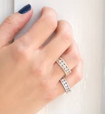 Pin By Ma Hoang On Women S Wedding Bands Nyc Engagement Rings Womens Wedding Bands Unique Engagement Rings