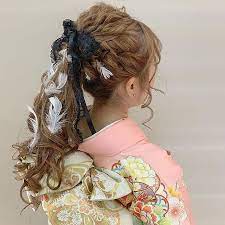 2020年成人式から流行をキャッチ 卒業式は ハイポニーアレンジ を取り入れてみての画像 mery メリー 2021 美しい髪 ヘアスタイリング ヘア アイディア