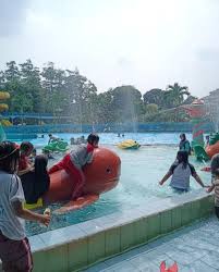 Karang setra waterland berlokasi di jl. Karang Setra Bandung Tiket Info Wisata Agustus 2021 Jam Buka
