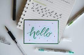 Il vous faudra sans doute chipoter un peu mais vous pouvez tenter votre chance avec l'un de ces trois outils 5 Outils En Ligne Pour Rechercher Et Telecharger Des Polices D Ecriture Bdm