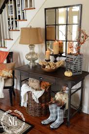 Everett tables are usually long and narrow, with two hidden drawers with a style that has been inspired by victorian architecture. 28 Welcoming Fall Inspired Entryway Decorating Ideas